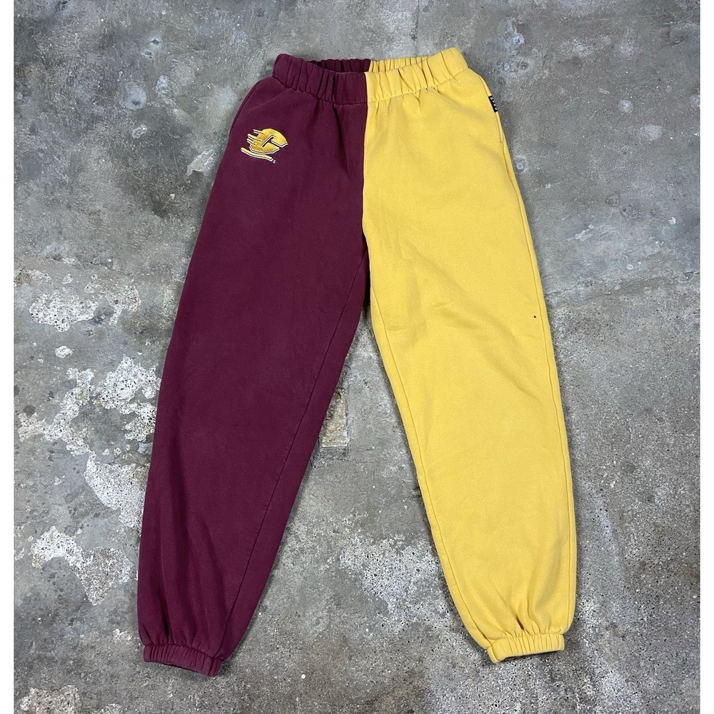 Central Michigan University Sweatpants Size‎ Small Maroon Yellow Chippewas NCAA